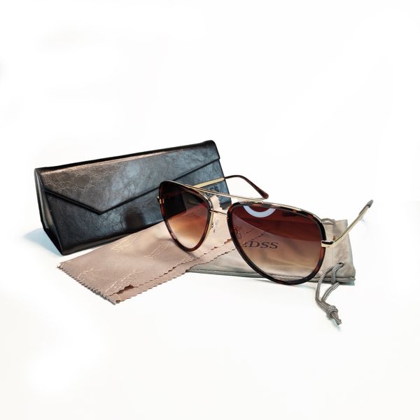 brand fashion sunglasses uv400 lens men women sunglasses flying sun glasse fishing driving suglasses tr90 mix metal frame hight quality, White;black
brand fashion sunglasses uv400 lens men women sunglasses flying sun glasse fishing driving suglasses tr90 mix metal frame hight quality, White;black