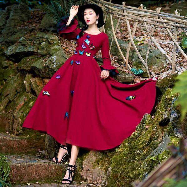 new explosions leisure vintage color matching dresses women embroidery spring summer casual dress1, Black;gray
new explosions leisure vintage color matching dresses women embroidery spring summer casual dress1, Black;gray