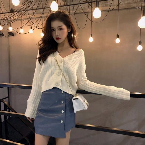 v neck buckle horn sleeve solid color knitting cardigan woman casual sweater1, White
v neck buckle horn sleeve solid color knitting cardigan woman casual sweater1, White