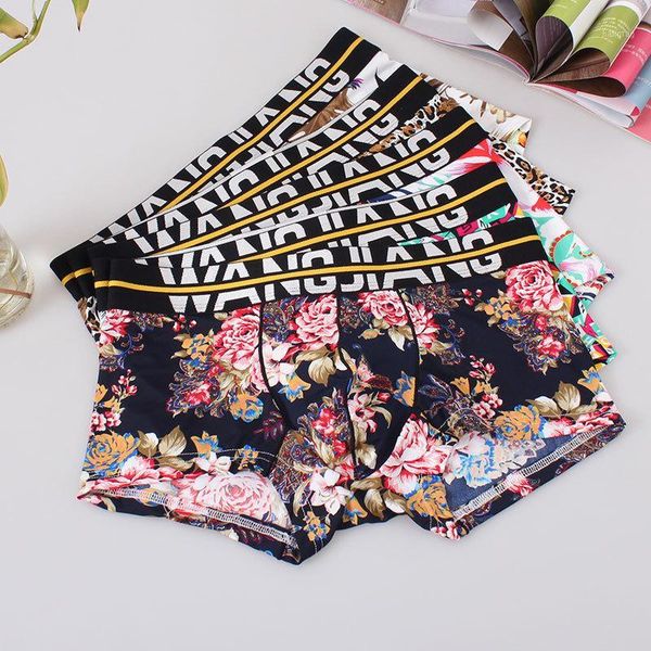 4pcs/lot wangjiang underwear men boxer ice silk print u bulge underpants mens underware man cuecas boxers shorts low waist brand1, Black;white
4pcs/lot wangjiang underwear men boxer ice silk print u bulge underpants mens underware man cuecas boxers shorts low waist brand1, Black;white