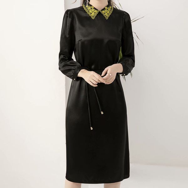 spring new retro-ethnic style embroidered long-sleeve flowers black belt mid-length dress of women's clothes gf1n, Black;gray
spring new retro-ethnic style embroidered long-sleeve flowers black belt mid-length dress of women's clothes gf1n, Black;gray