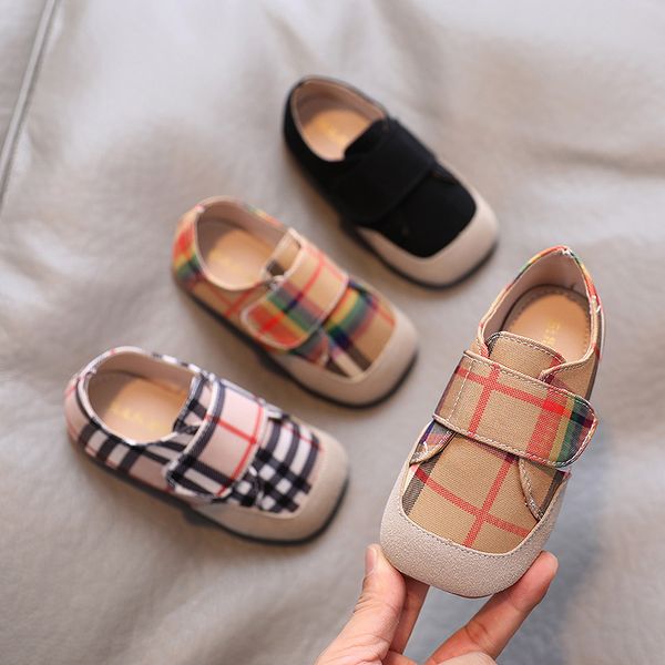 casual autumn new lattice surface stitching children's canvas boys and girls baby single shoes sneakers, Black;red
casual autumn new lattice surface stitching children's canvas boys and girls baby single shoes sneakers, Black;red