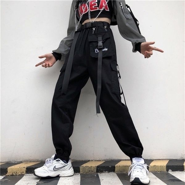 eachin fashion women streetwear cargo pant korean wide leg elastic waist harem pant female casual loose jogger trouser with belt 201228, Black;white
eachin fashion women streetwear cargo pant korean wide leg elastic waist harem pant female casual loose jogger trouser with belt 201228, Black;white