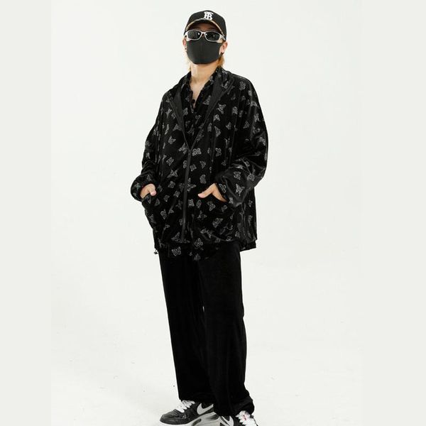 men 2 pieces sets jacket + pant tracksuits male butter-fly diamond velvet coat jogger sweatpants outerwear suits, Gray
men 2 pieces sets jacket + pant tracksuits male butter-fly diamond velvet coat jogger sweatpants outerwear suits, Gray