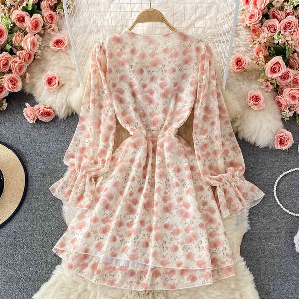 ruffled v-neck floral dress women pink puff sleeve dresses autumn french sweet slim waist bandage a-line mini vestido, Black;gray
ruffled v-neck floral dress women pink puff sleeve dresses autumn french sweet slim waist bandage a-line mini vestido, Black;gray