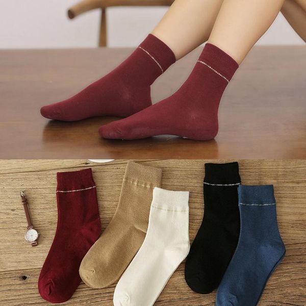 1 pair of autumn and winter new japanese horizontal stripe middle tube socks women's cotton solid color leisure women jllrqr, Black
1 pair of autumn and winter new japanese horizontal stripe middle tube socks women's cotton solid color leisure women jllrqr, Black