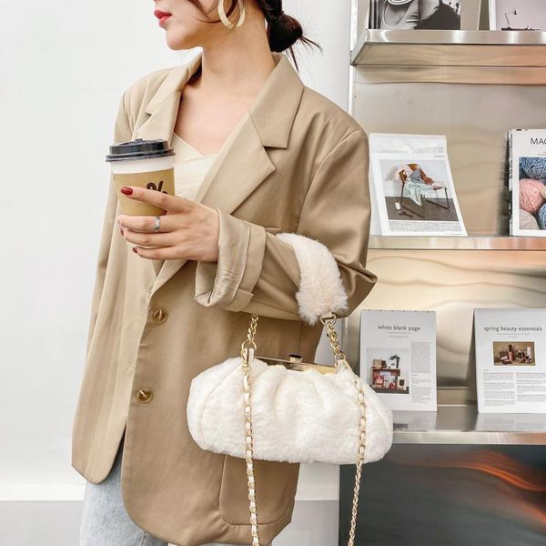 2020 новый стиль для женщин мода soft искусственного меха коммуникатор crossbody сумки luxury женская сумка trend chain shoulder bag
2020 новый стиль для женщин мода soft искусственного меха коммуникатор crossbody сумки luxury женская сумка trend chain shoulder bag