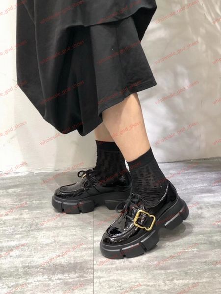 women low casual shoes lates cloudbust thunder lace up design p shoes buckle capsule series color matching platform luxury sneaker, Black;red
women low casual shoes lates cloudbust thunder lace up design p shoes buckle capsule series color matching platform luxury sneaker, Black;red
