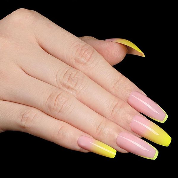 24pcs/box fashionable french style gradient press on nails coffin yellow shiny ballerina wearable false nail beauty equipment t, Red;gold
24pcs/box fashionable french style gradient press on nails coffin yellow shiny ballerina wearable false nail beauty equipment t, Red;gold