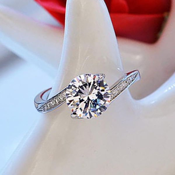huitan classic wedding rings for women marriage proposal by lover simple crystal zircon rings couple female finger ring hot, Slivery;golden
huitan classic wedding rings for women marriage proposal by lover simple crystal zircon rings couple female finger ring hot, Slivery;golden