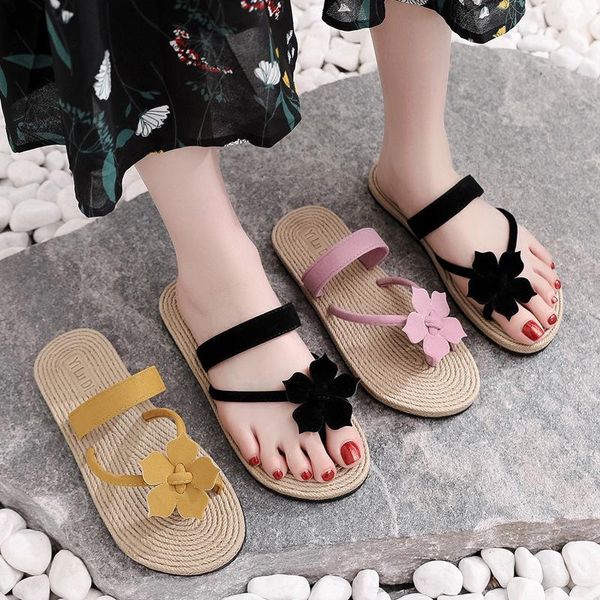 slippers low-heeled slippers, summer fashion flowers, flip flops, women's outer beach, Black
slippers low-heeled slippers, summer fashion flowers, flip flops, women's outer beach, Black