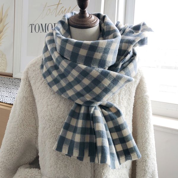 fresh artistic plaid scarves for women autumn winter korean students, warm neck and long college style, Blue;gray
fresh artistic plaid scarves for women autumn winter korean students, warm neck and long college style, Blue;gray