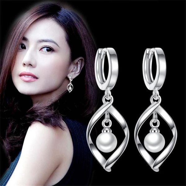 kofsac new fashion rotating love pearl eardrop 925 sterling silver earrings for women girl wedding party jewelry gifts brincos, Golden;silver
kofsac new fashion rotating love pearl eardrop 925 sterling silver earrings for women girl wedding party jewelry gifts brincos, Golden;silver