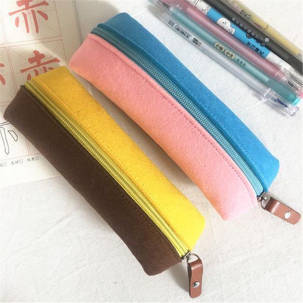 towel fabric terry or felt color pencil case large capacity girls contrast color zipper stationery bag simple boys pencil bag m180017, Blue;pink
towel fabric terry or felt color pencil case large capacity girls contrast color zipper stationery bag simple boys pencil bag m180017, Blue;pink