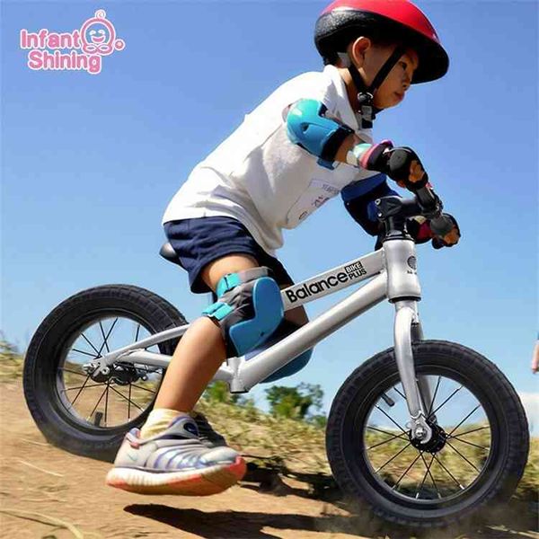 infant shining baby balance bike kid racing sliding professional kids metal scooter walker ride on toys game
infant shining baby balance bike kid racing sliding professional kids metal scooter walker ride on toys game