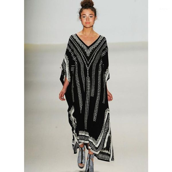 2020 beach cover up kaftans sarong bathing suit cover ups beach pareos swimsuit up womens swim wear tunic q11881, White;black
2020 beach cover up kaftans sarong bathing suit cover ups beach pareos swimsuit up womens swim wear tunic q11881, White;black