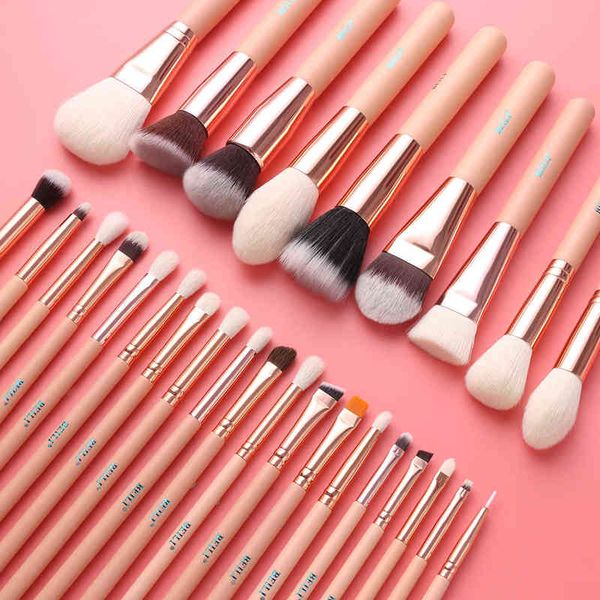 makeup tool makeup brush set makeup 19 united shadow rosa eye shadow eyeliner concealer mixed with natural goat hair 220423
makeup tool makeup brush set makeup 19 united shadow rosa eye shadow eyeliner concealer mixed with natural goat hair 220423