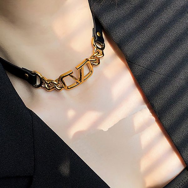 exaggerated cool girl personality metal leather letter stitching necklace neck collar chain, Silver
exaggerated cool girl personality metal leather letter stitching necklace neck collar chain, Silver