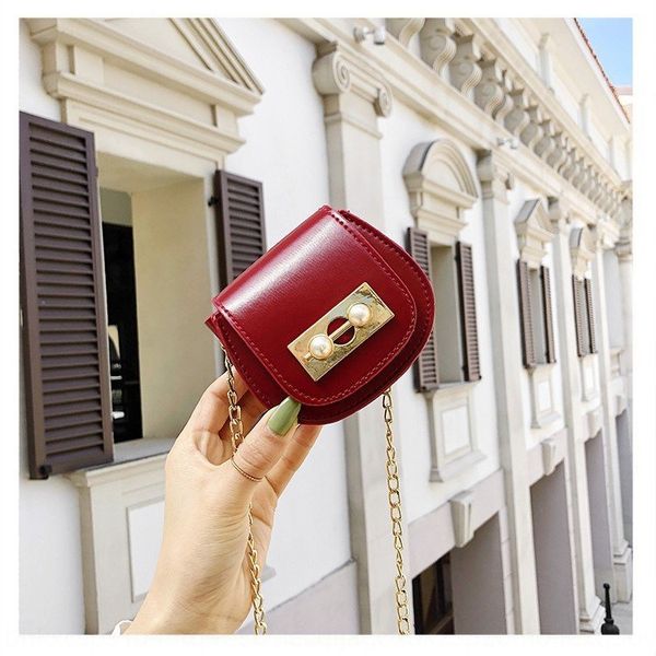 ins net red women 2020 new fashion korean summer shoulder saddle bagmini chain saddle bag single shoulder messenger bag msham
ins net red women 2020 new fashion korean summer shoulder saddle bagmini chain saddle bag single shoulder messenger bag msham