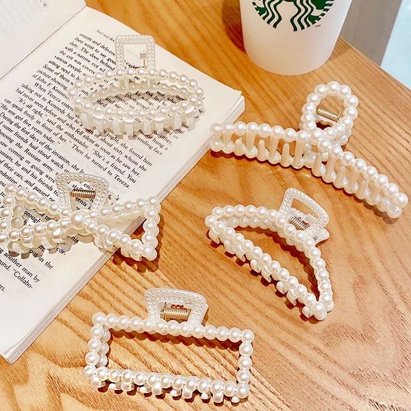 new women elegant full pearls geometric hair claws sweet clamps vintage hair clips hairpins fahion hair accessories, Slivery;golden
new women elegant full pearls geometric hair claws sweet clamps vintage hair clips hairpins fahion hair accessories, Slivery;golden