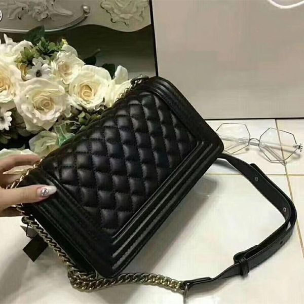 women's fashion luxury designer classic quilted vintage elegant shoulder bag chain flap crossbody bag handbag
women's fashion luxury designer classic quilted vintage elegant shoulder bag chain flap crossbody bag handbag
