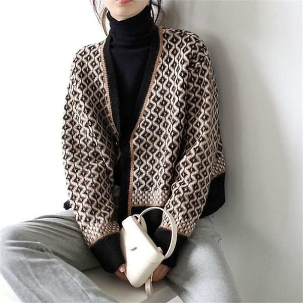 sweater jacket women's cardigan autumn winter new retro loose lazy v-neck short rhombus knit japanese female sweater 201128, White;black
sweater jacket women's cardigan autumn winter new retro loose lazy v-neck short rhombus knit japanese female sweater 201128, White;black