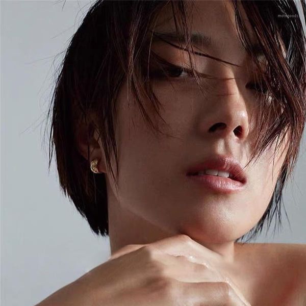 hoop & huggie linger wave pattern wild thin earrings female and male cool liu wen with the same paragraph1, Golden;silver
hoop & huggie linger wave pattern wild thin earrings female and male cool liu wen with the same paragraph1, Golden;silver