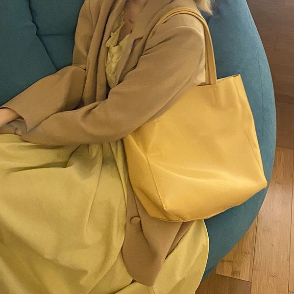 korean high capacity bag women 2020 new fashion net red tote bag versatile ins one shoulder handbag shopping bag c1114
korean high capacity bag women 2020 new fashion net red tote bag versatile ins one shoulder handbag shopping bag c1114