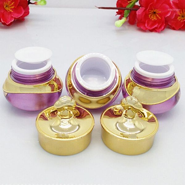 new 5g or 10g crown shape plastic refillable bottles empty pot bottles makeup jar travel face cream lotion cosmetic container1
new 5g or 10g crown shape plastic refillable bottles empty pot bottles makeup jar travel face cream lotion cosmetic container1