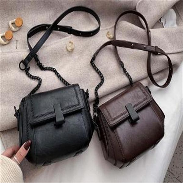 female bag trendy fashion messenger shoulder bag 2020 new all-match texture small square bag
female bag trendy fashion messenger shoulder bag 2020 new all-match texture small square bag