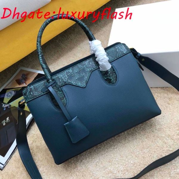 2021 leather handbag evening bag handbag luxurys designers handbags messenger bag handbag retro design 5008
2021 leather handbag evening bag handbag luxurys designers handbags messenger bag handbag retro design 5008