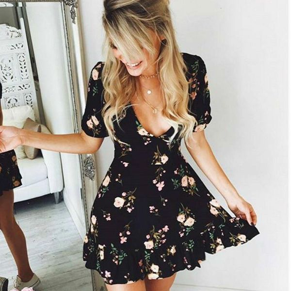 2020 women boho floral deep v-neck mini dress short sleeve summer beach sundress 2020 new fashion, Black;gray
2020 women boho floral deep v-neck mini dress short sleeve summer beach sundress 2020 new fashion, Black;gray
