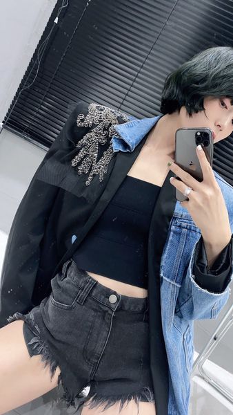 2021 blazer jean vintage jackets the woman long sleeve beads single breasted outfit sell warm jacket hcyh, Black;brown
2021 blazer jean vintage jackets the woman long sleeve beads single breasted outfit sell warm jacket hcyh, Black;brown