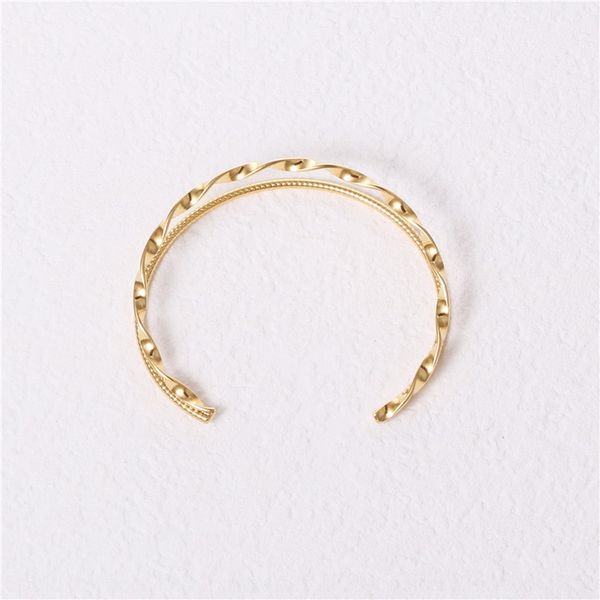 japanese and korean version bracelet ring ringsimple personality irregular opening adjustable hollow out double-layer titanium steel plated, Golden;silver
japanese and korean version bracelet ring ringsimple personality irregular opening adjustable hollow out double-layer titanium steel plated, Golden;silver