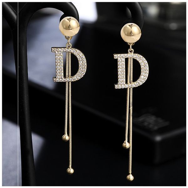 925 silver pin drop earrings tassel long section simple atmosphere earring temperament elegant eardrop ladies jewelry, Golden;silver
925 silver pin drop earrings tassel long section simple atmosphere earring temperament elegant eardrop ladies jewelry, Golden;silver