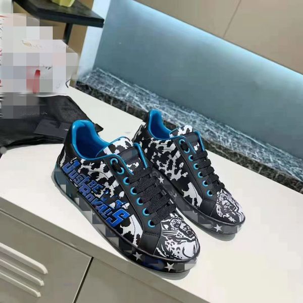 2021fashion comfortable sports casual shoes triple leather classic stitching outdoor lace-up retro style size35-45 mkj0005, Red;white
2021fashion comfortable sports casual shoes triple leather classic stitching outdoor lace-up retro style size35-45 mkj0005, Red;white