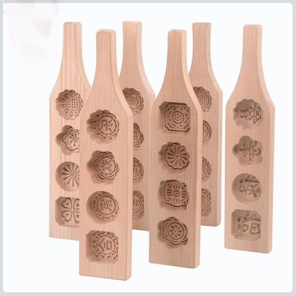 mung bean cake ice skin mid-autumn moon cake mold household hand-pressing baking tools dessert hand mold
mung bean cake ice skin mid-autumn moon cake mold household hand-pressing baking tools dessert hand mold