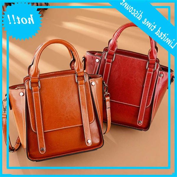 women's autumn 2020 handbag fashion simple versatile one shoulder messenger wing bag
women's autumn 2020 handbag fashion simple versatile one shoulder messenger wing bag