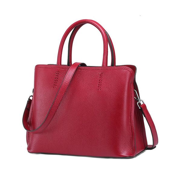 handbags women bags designer vintage tote bag ladies cow leather big capacity messenger shoulder bags bolso mujer
handbags women bags designer vintage tote bag ladies cow leather big capacity messenger shoulder bags bolso mujer