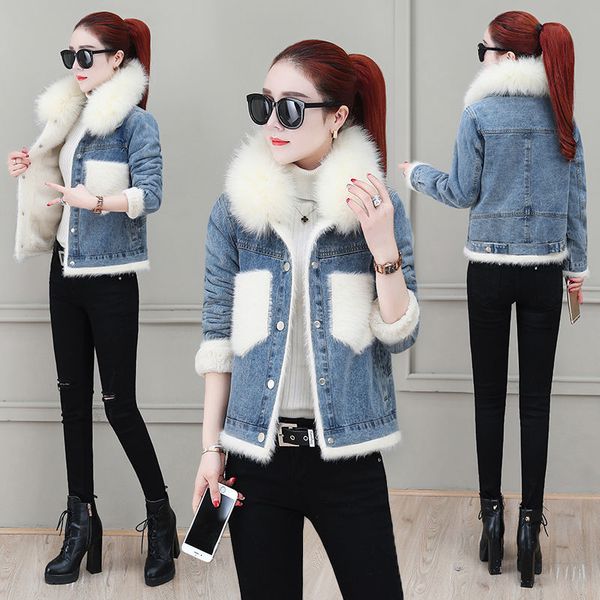 2021 new women winter jeans fashion big fur collar denim coat plus veet thick warm cotton padded jacket short female parkas y580 pq02, Black
2021 new women winter jeans fashion big fur collar denim coat plus veet thick warm cotton padded jacket short female parkas y580 pq02, Black