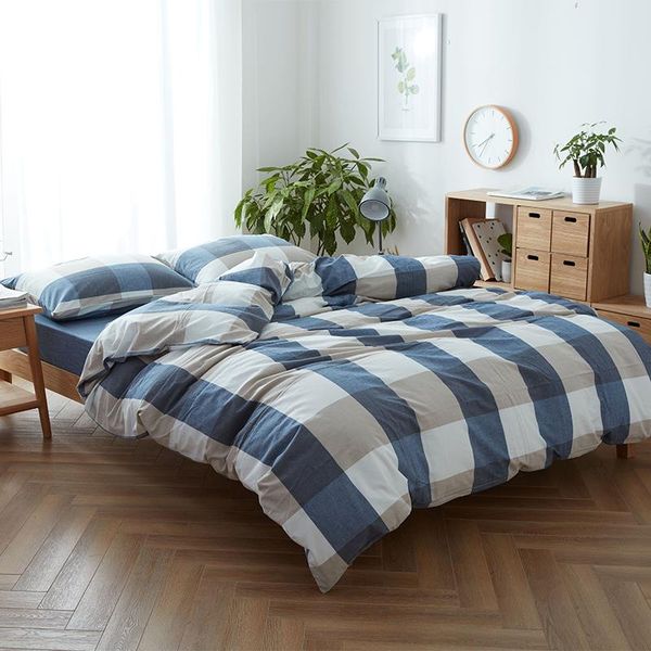 3/4pcs 100% washed cotton bed linen with fitted sheet elastic rubber around blue and white plaid set bedding king
3/4pcs 100% washed cotton bed linen with fitted sheet elastic rubber around blue and white plaid set bedding king
