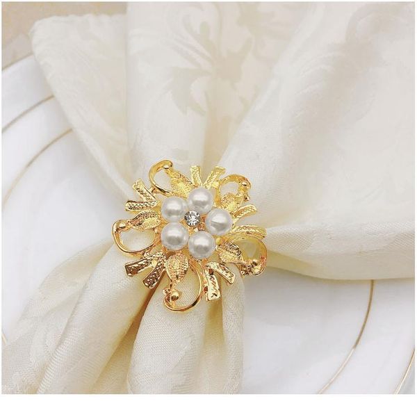 6/12pcs fashion pearl flower napkin rings wedding party metal buckles serviette towel holder tableware de qylhnj
6/12pcs fashion pearl flower napkin rings wedding party metal buckles serviette towel holder tableware de qylhnj