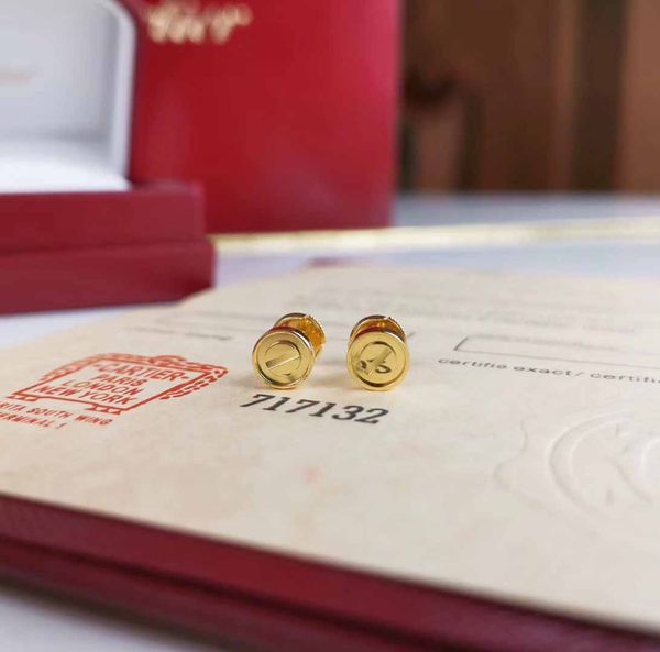 luxurious quality s925 silver one line stud earring simple style for girl friend jewelry gift in three colors ps8640, Golden
luxurious quality s925 silver one line stud earring simple style for girl friend jewelry gift in three colors ps8640, Golden