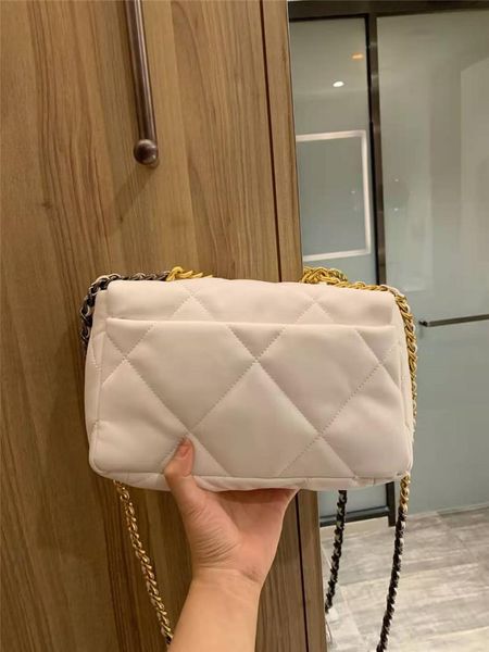 luxurys women designers handbags brands ladies plaid shoulder messenger clutches bag size:size:25*17*9 cm, Black;red
luxurys women designers handbags brands ladies plaid shoulder messenger clutches bag size:size:25*17*9 cm, Black;red