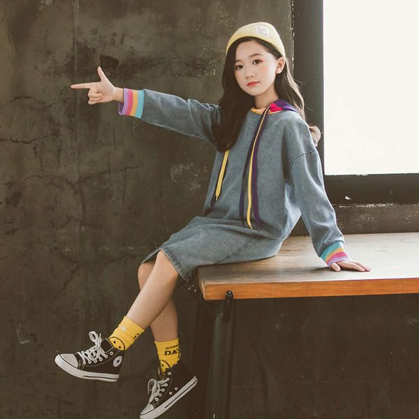 2021 new clothing spring girls' middle school drs korean children's denim sweater skirt fashion p5k0 p5k0, Red;yellow 
2021 new clothing spring girls' middle school drs korean children's denim sweater skirt fashion p5k0 p5k0, Red;yellow