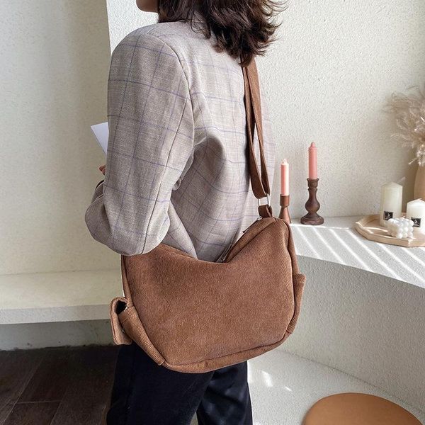 autumn and winter large capacity women's bag 2020 new lazy student textured corduroy shoulder/crossbody bag
autumn and winter large capacity women's bag 2020 new lazy student textured corduroy shoulder/crossbody bag