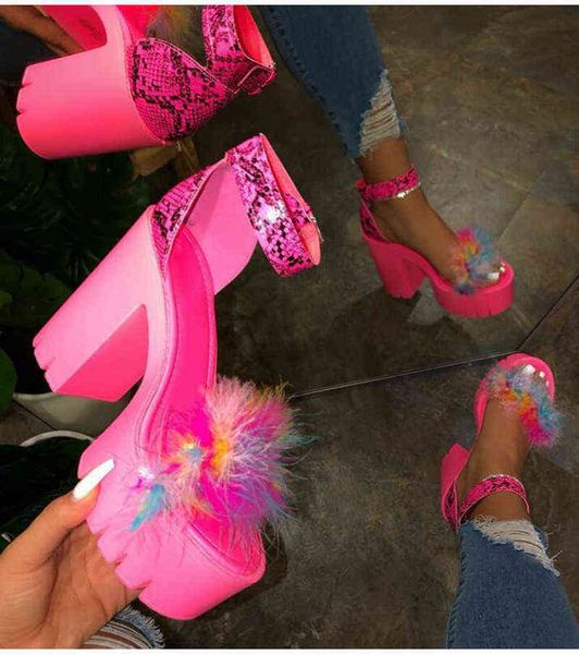 woman platform fur sandals ladies ins plush high heels female pu leather non slip shoe women open toe women's footwear plus size, Black
woman platform fur sandals ladies ins plush high heels female pu leather non slip shoe women open toe women's footwear plus size, Black