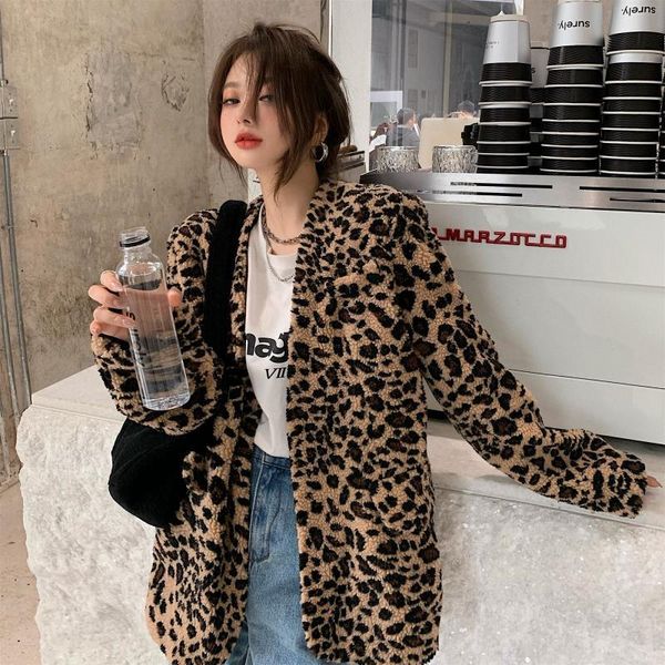 fall / winter 2021 new loose imitation lamb fur leopard pattern medium length plush long sleeve cardigan coats, Black
fall / winter 2021 new loose imitation lamb fur leopard pattern medium length plush long sleeve cardigan coats, Black