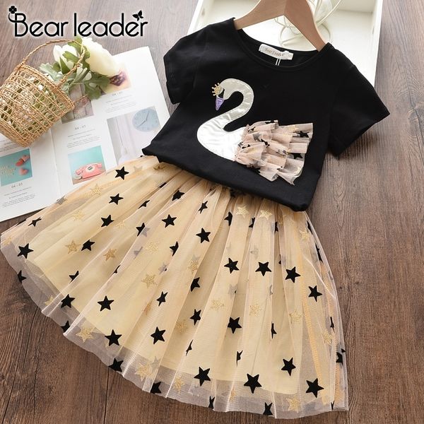 bear leader new summer kids girls clothes set fruit parrten short t-shirt +bow ball gown dress 2pcs clothing sets 3-7y y200525, White
bear leader new summer kids girls clothes set fruit parrten short t-shirt +bow ball gown dress 2pcs clothing sets 3-7y y200525, White