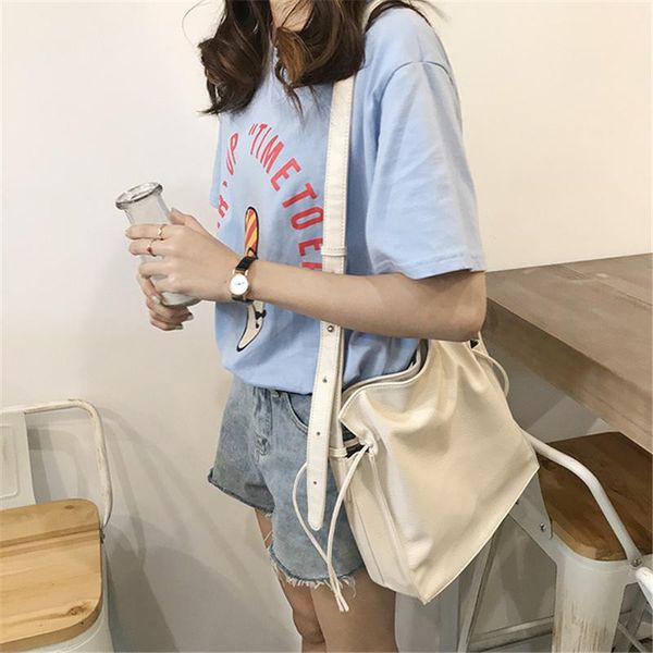 2020 new fashion bucket shoulder bag women drawstring crossbody bag female messenger bags ladies synthetic leather handbag a320
2020 new fashion bucket shoulder bag women drawstring crossbody bag female messenger bags ladies synthetic leather handbag a320